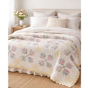 Vintage Pastel Floral Quilt Queen Cottagecore Farmhouse Bedding 86x84